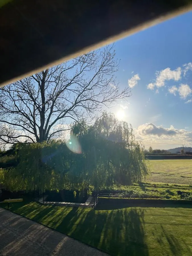 The Cider Barn - Spacious First Floor Apartment Set Within Barn Conversion Cheltenham 0*,  United Kingdom